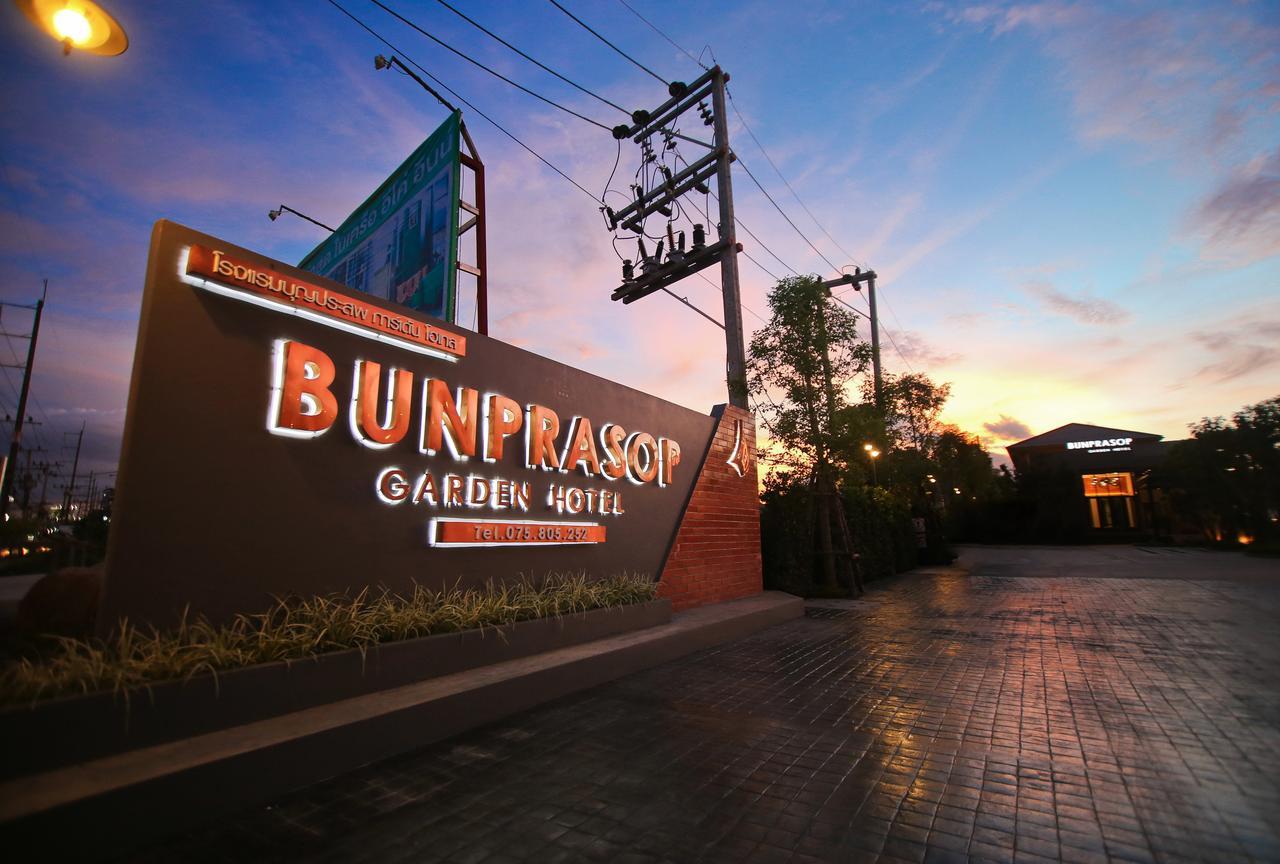Bunprasop Garden Hotel Накхон Си Тамарат Екстериор снимка