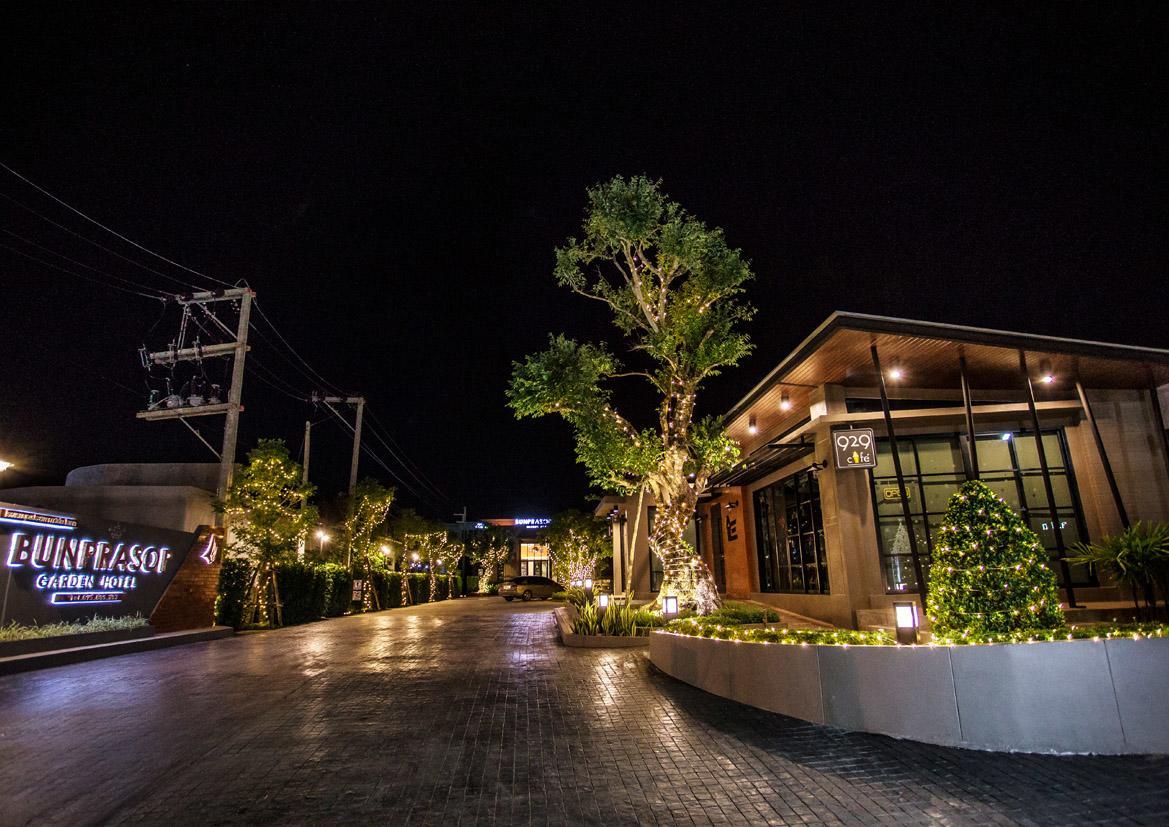 Bunprasop Garden Hotel Накхон Си Тамарат Екстериор снимка