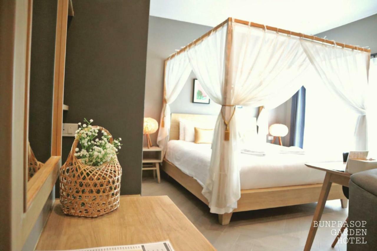 Bunprasop Garden Hotel Накхон Си Тамарат Екстериор снимка